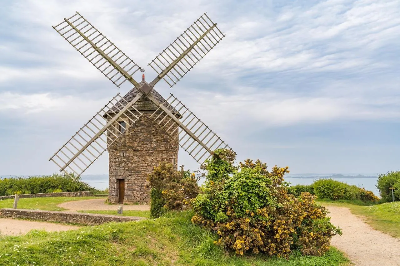 Holiday home Maison Isabelle Plouezec